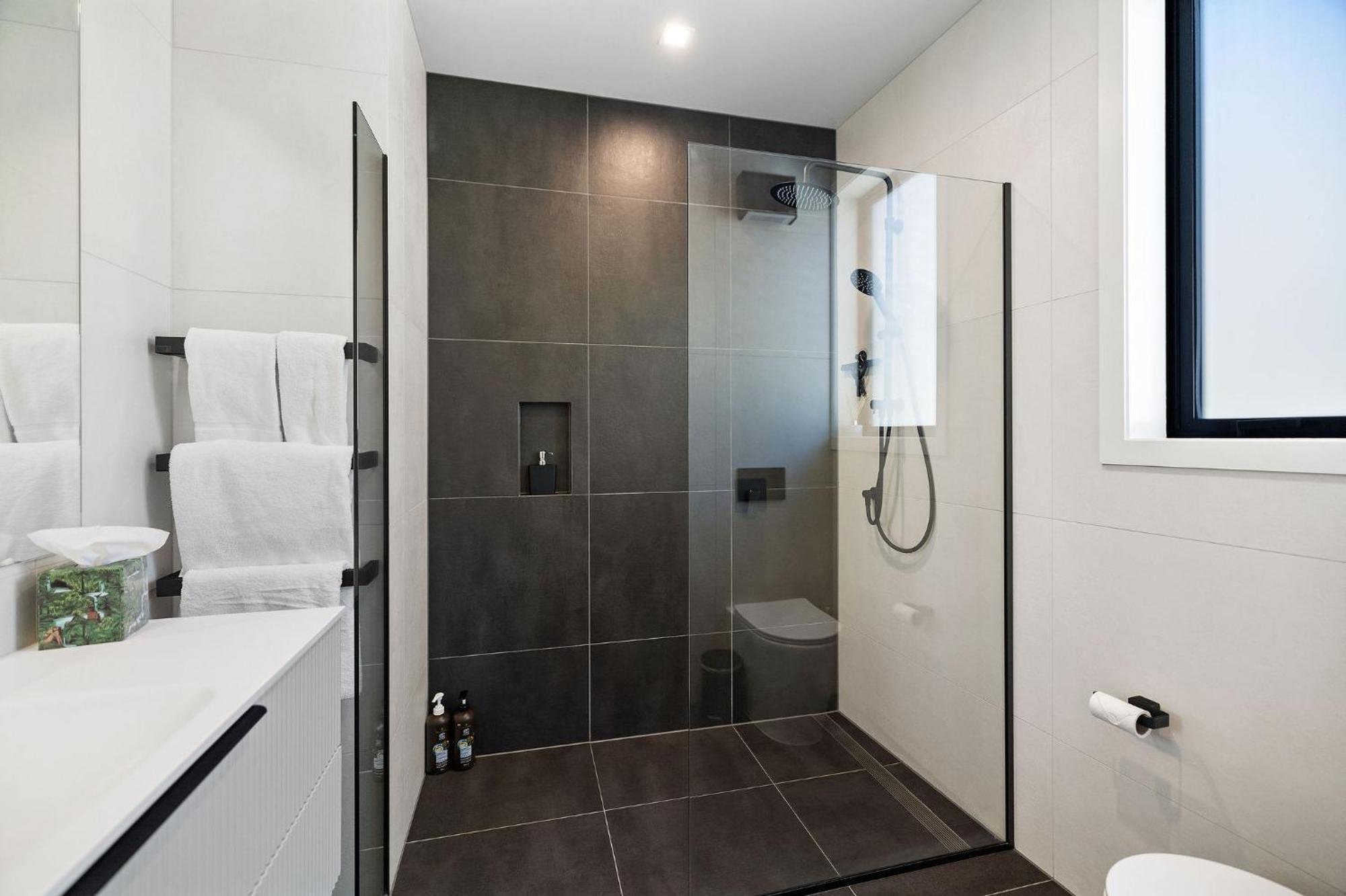 Homestead Retreat - 2 Bedroom - Lake View Queenstown Exterior foto